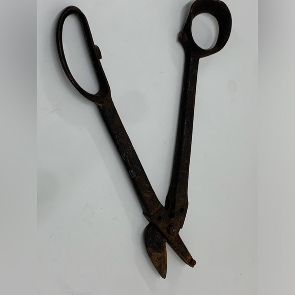 Early 20th Century Antique 13” Heavy Duty Sheet Metal Cutting Tin Snip Shears - Picture 2 of 16